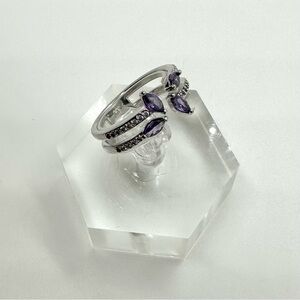 Pre-owned Sz 7 Bomb Party Feb26 RG39018 Close,ButNeverTouching Amethyst Rhodium